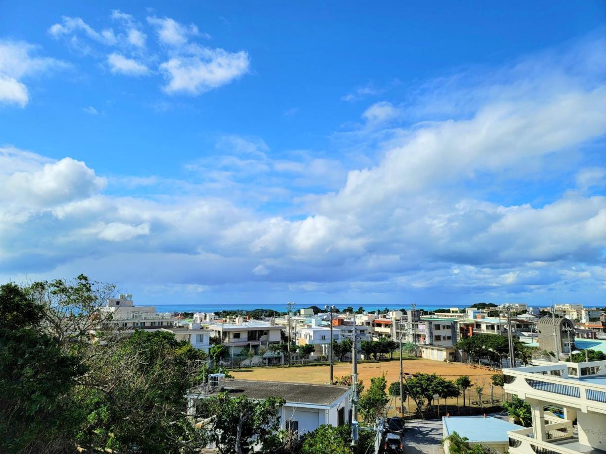 Villa Blu Okinawa Chatan 2-1 ヴィラブルー沖縄北谷2-1 "沖縄アリーナ徒歩圏内の民泊ホテル" Exteriör bild